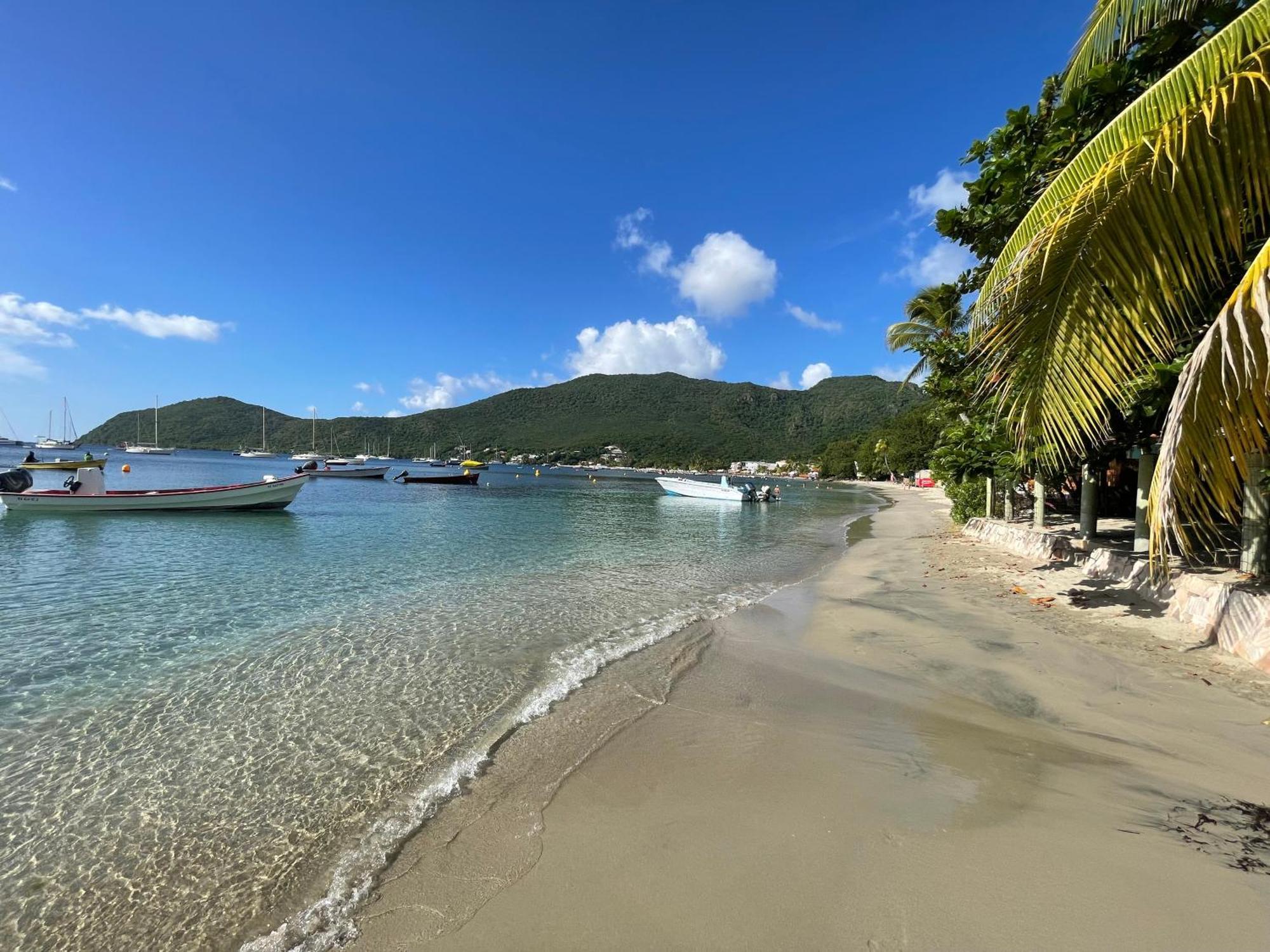 Appartement Vue Mer A 2 Minutes A Pied Des Plages Tartane Trinite  Exterior foto